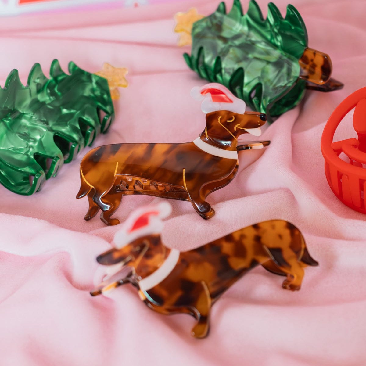 Santa Paws Holiday Hair Claw