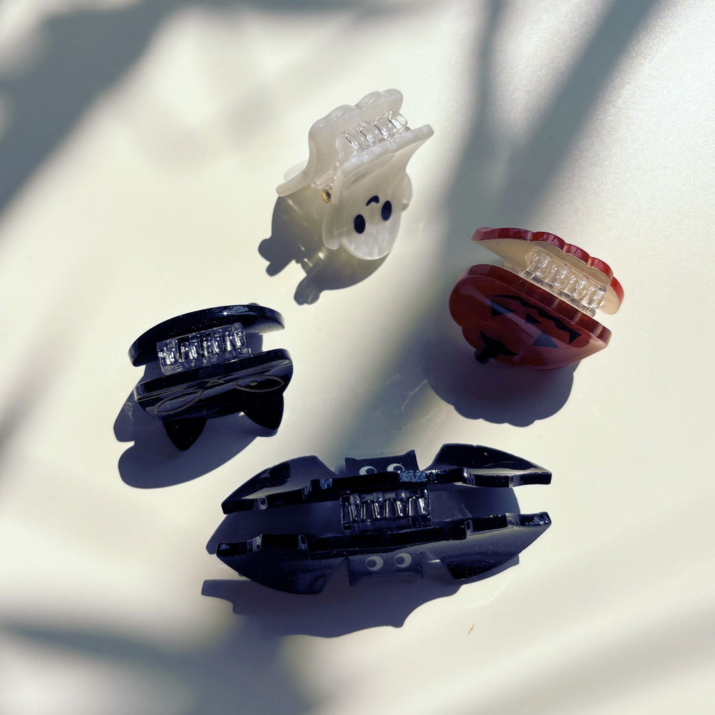 Spooky Mini Velvet Hair Claws — Set of 4
