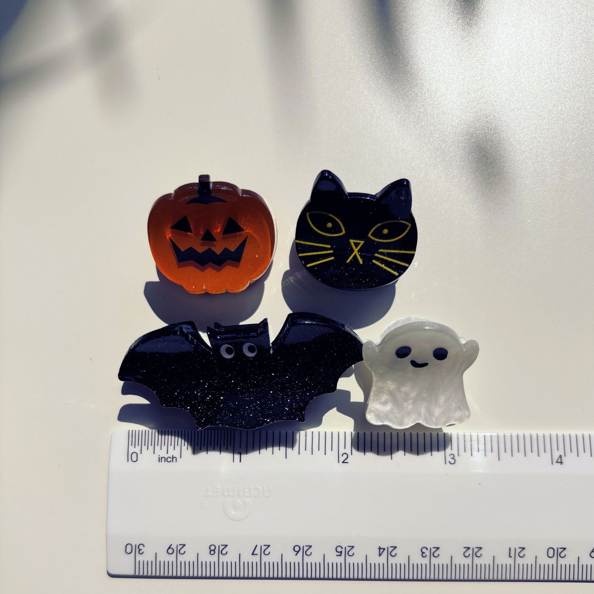 Spooky Mini Velvet Hair Claws — Set of 4