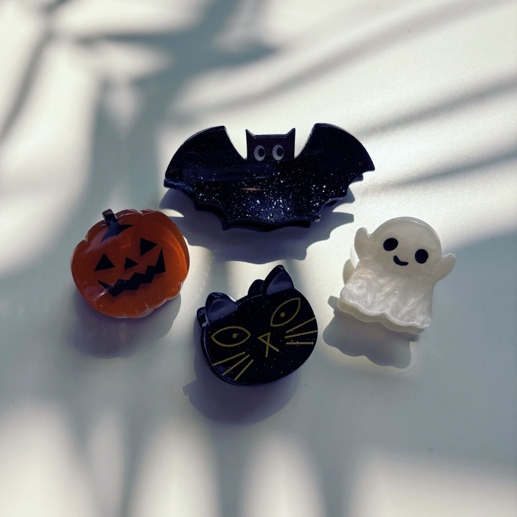 Spooky Mini Velvet Hair Claws — Set of 4