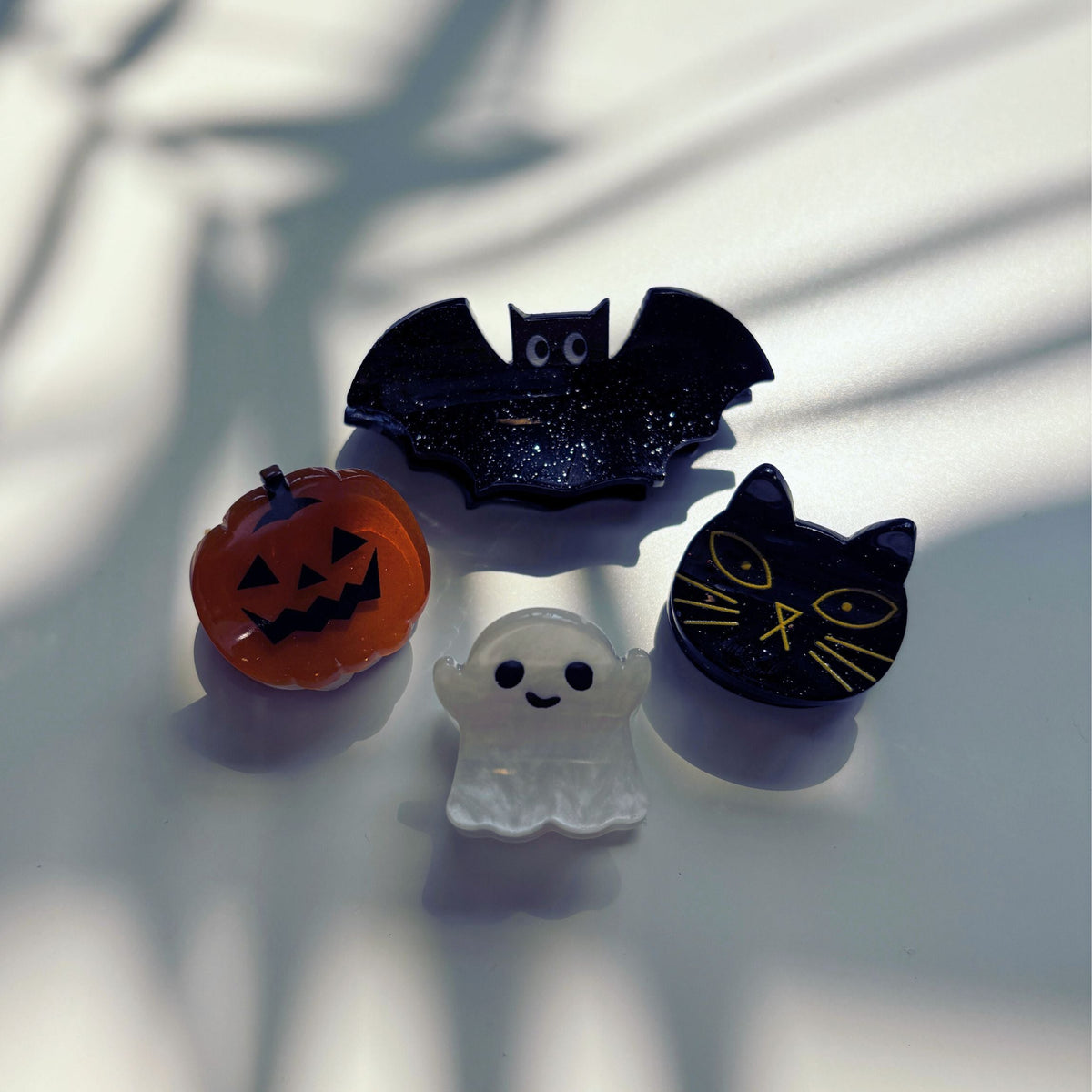 Spooky Mini Velvet Hair Claws — Set of 4
