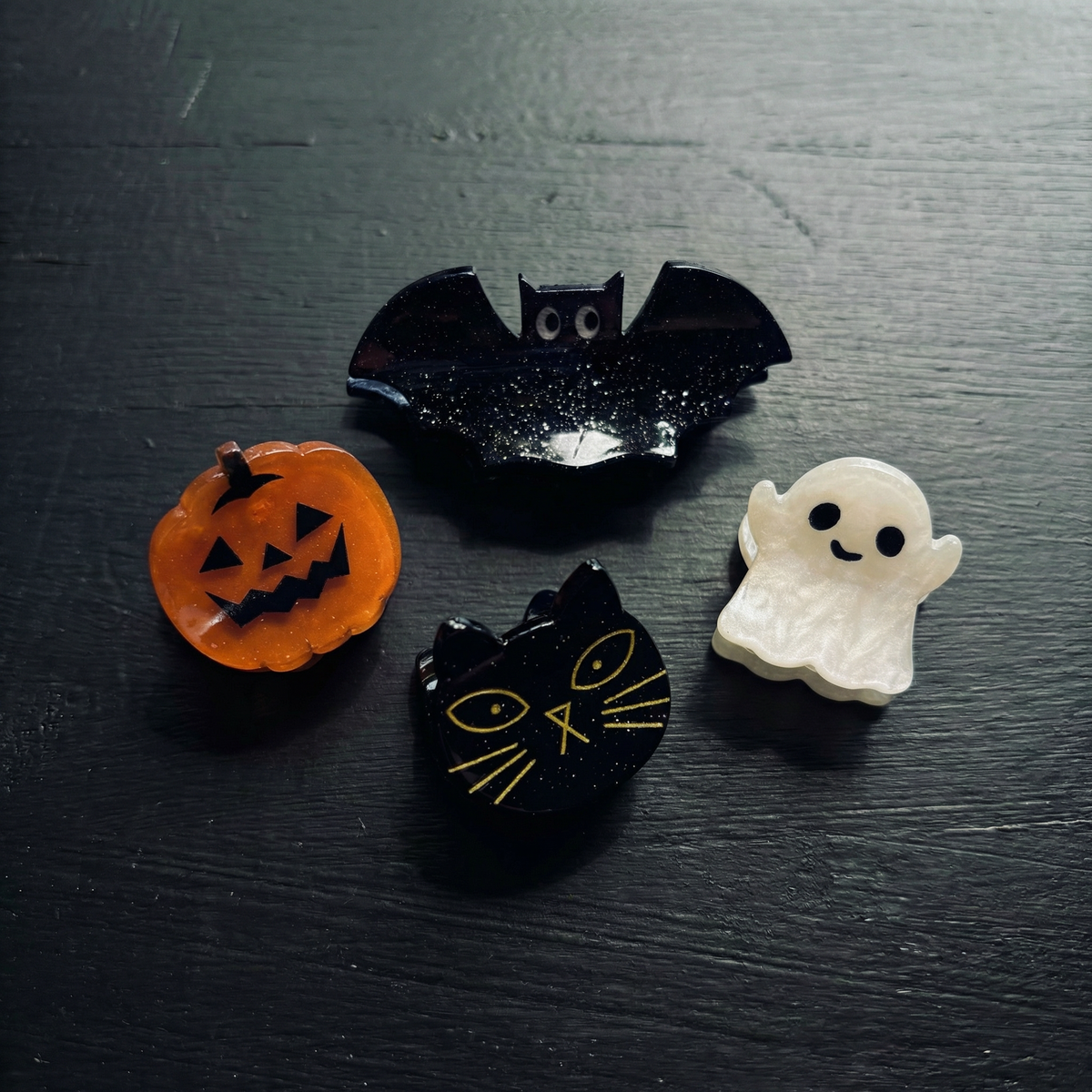 Spooky Mini Velvet Hair Claws — Set of 4